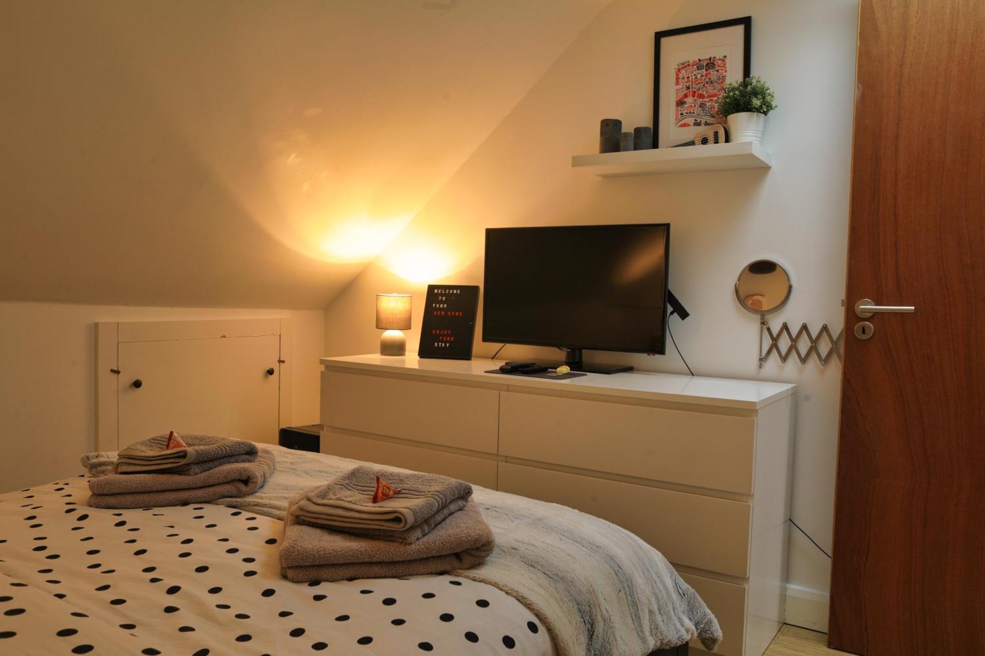 Top Floor Apartment In Islington Londra Exterior foto